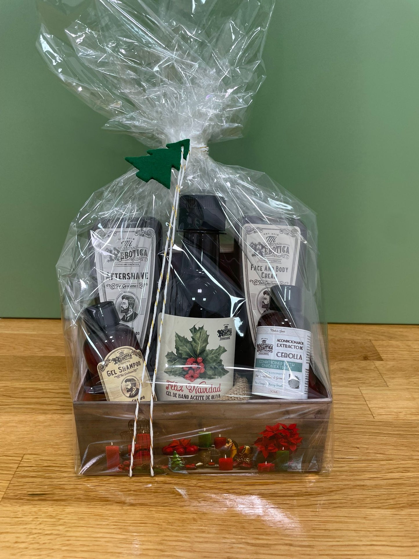 Cesta regalo Mi Rebotíca - Clínica Médico Estética Piel y limón